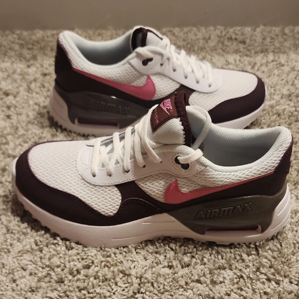 Nike White and Pink Retro Sneakers